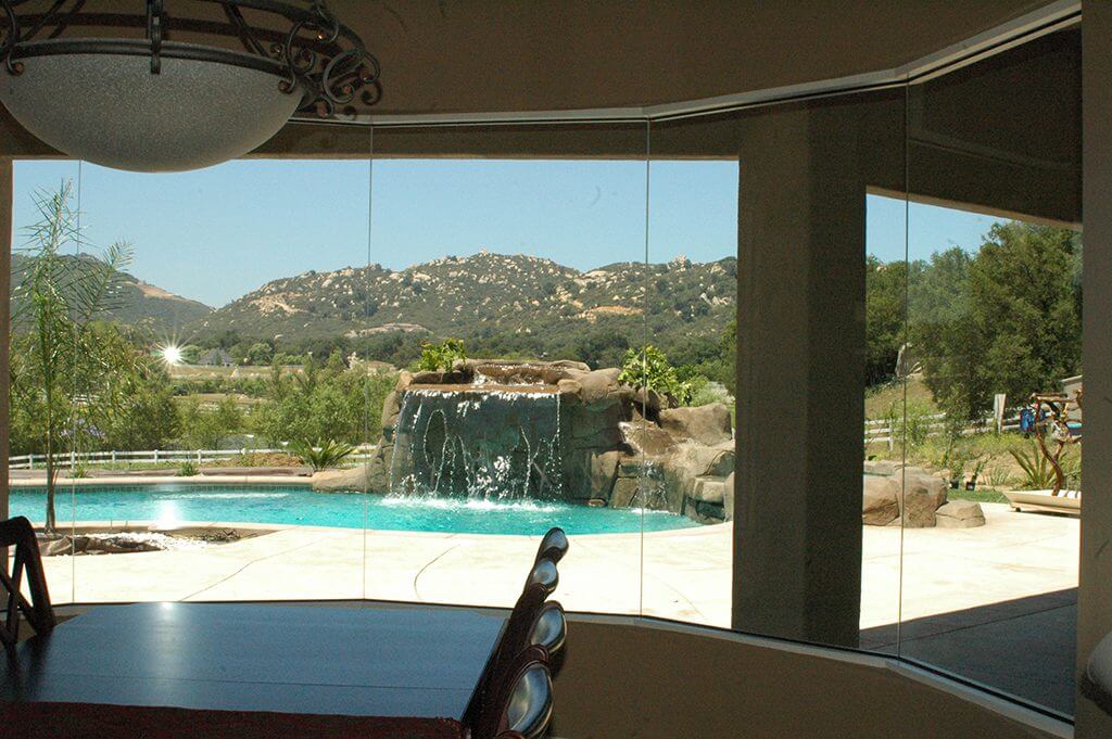 Butt-Glazed Windows 04