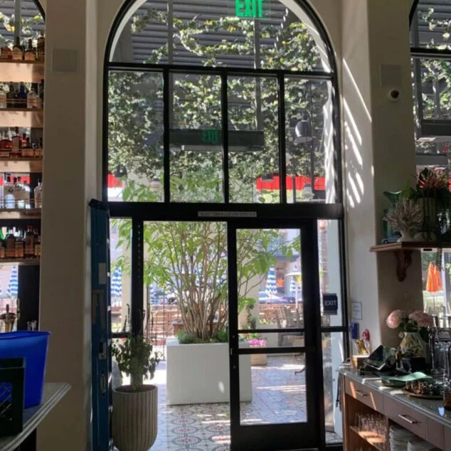 service-commercial-storefront