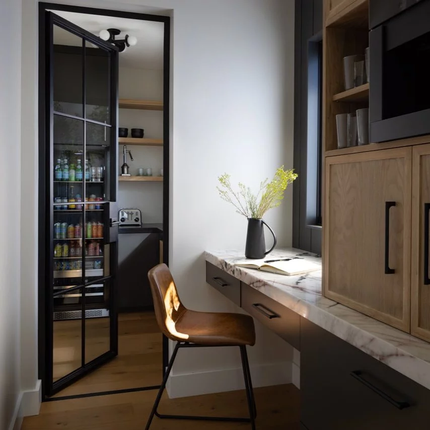 pinkys-iron-doors-09