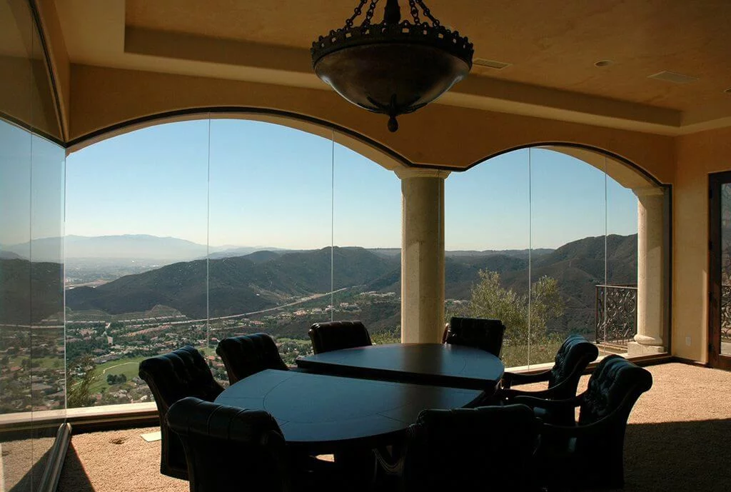 Butt-Glazed Windows 10